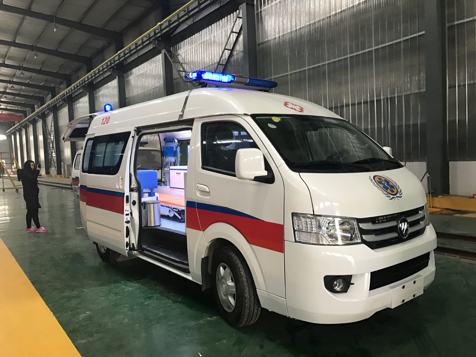 龙江县救护车转院