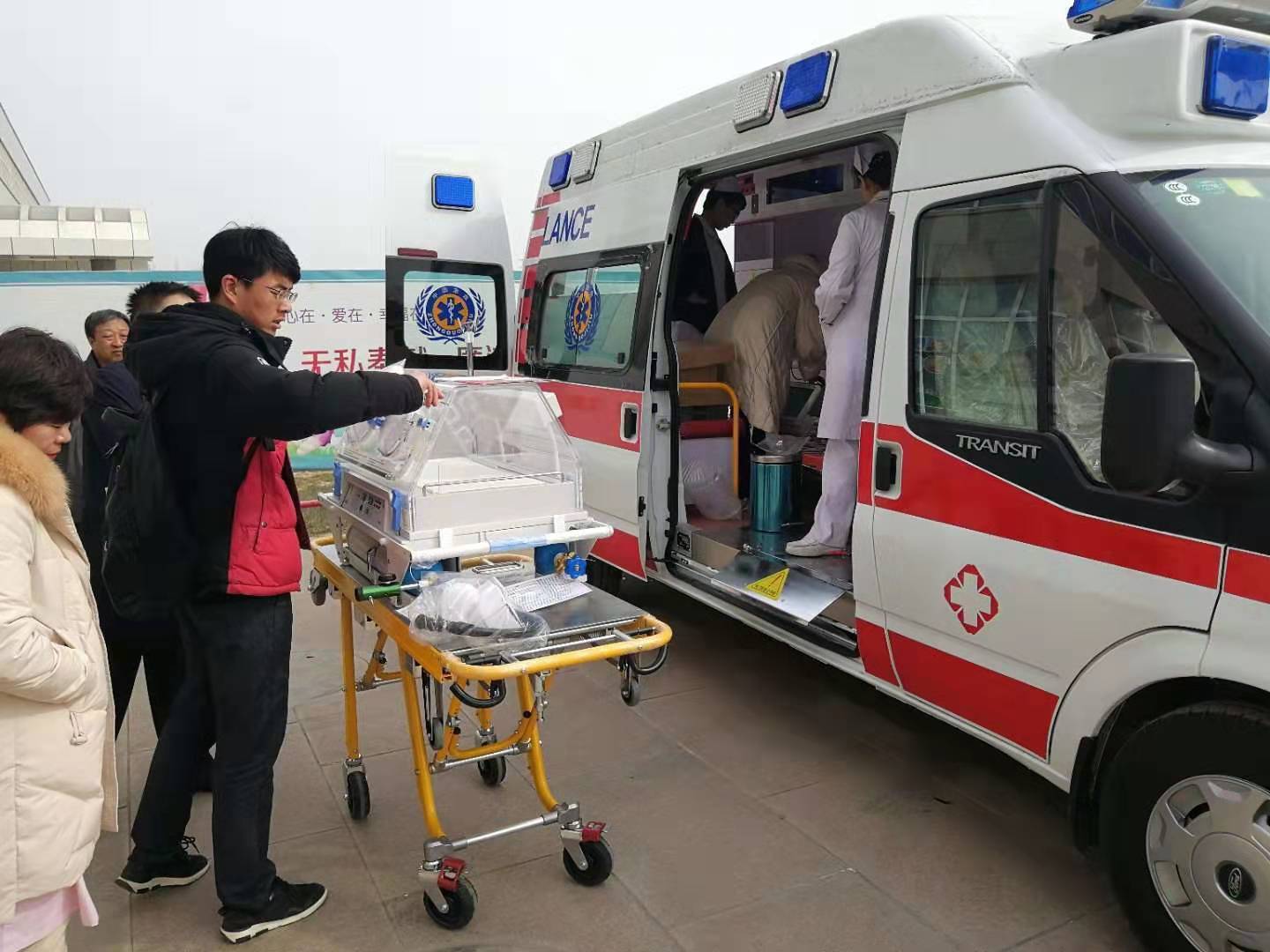 龙江县救护车转院